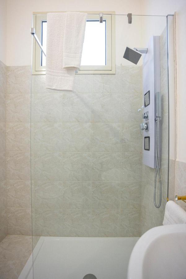Salutamu Hotel Locogrande Ngoại thất bức ảnh